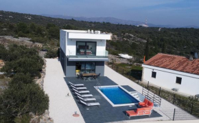 Villa Grey with Heated Pool
